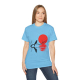 Minimalist Crow T-Shirt – Sunset Bird on Branch Design – Aesthetic Nature Graphic Tee – Japanese Style Shirt for Men & Women