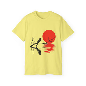 Minimalist Crow T-Shirt – Sunset Bird on Branch Design – Aesthetic Nature Graphic Tee – Japanese Style Shirt for Men & Women
